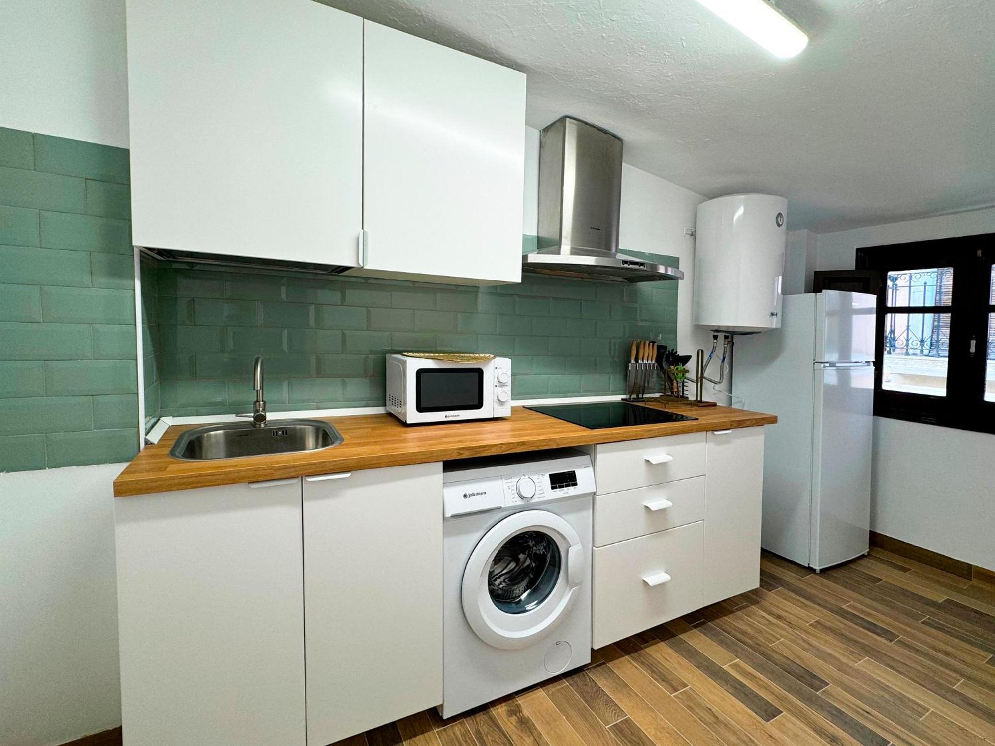 Apartamentos Plaza San Agustin 3000 Гранада Экстерьер фото
